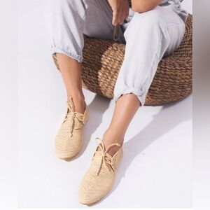 BULIBASHER Takama Natural  Loafers NWOT!
